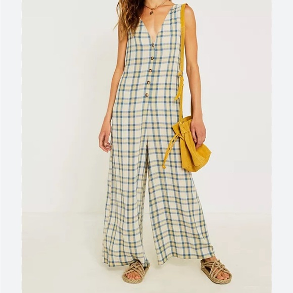 Urban outfitters women’s plaid button v neck jumpsuit pockets M - Picture 1 of 10